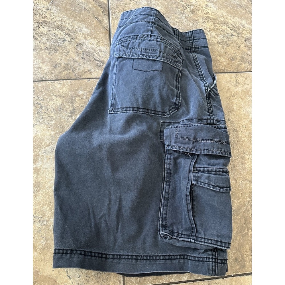 Unionbay Mens Black Cotton Cargo Shorts Size 34 Utility Casual Pocket Fit 35X11
